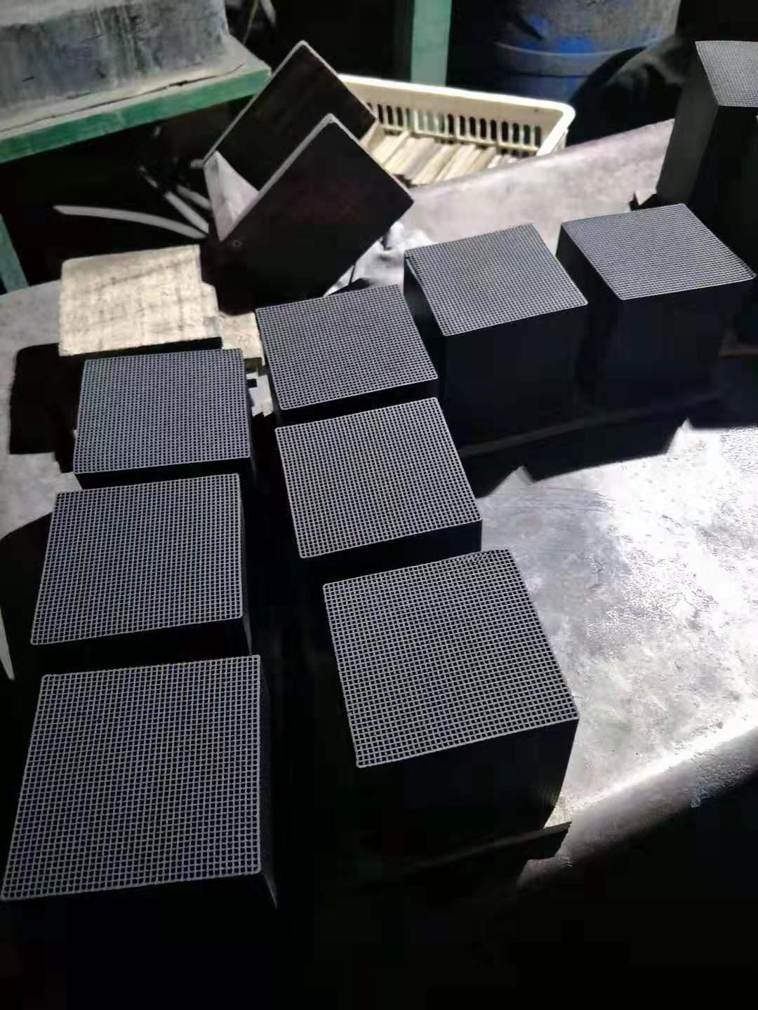 蜂窩活性炭生產(chǎn)廠家